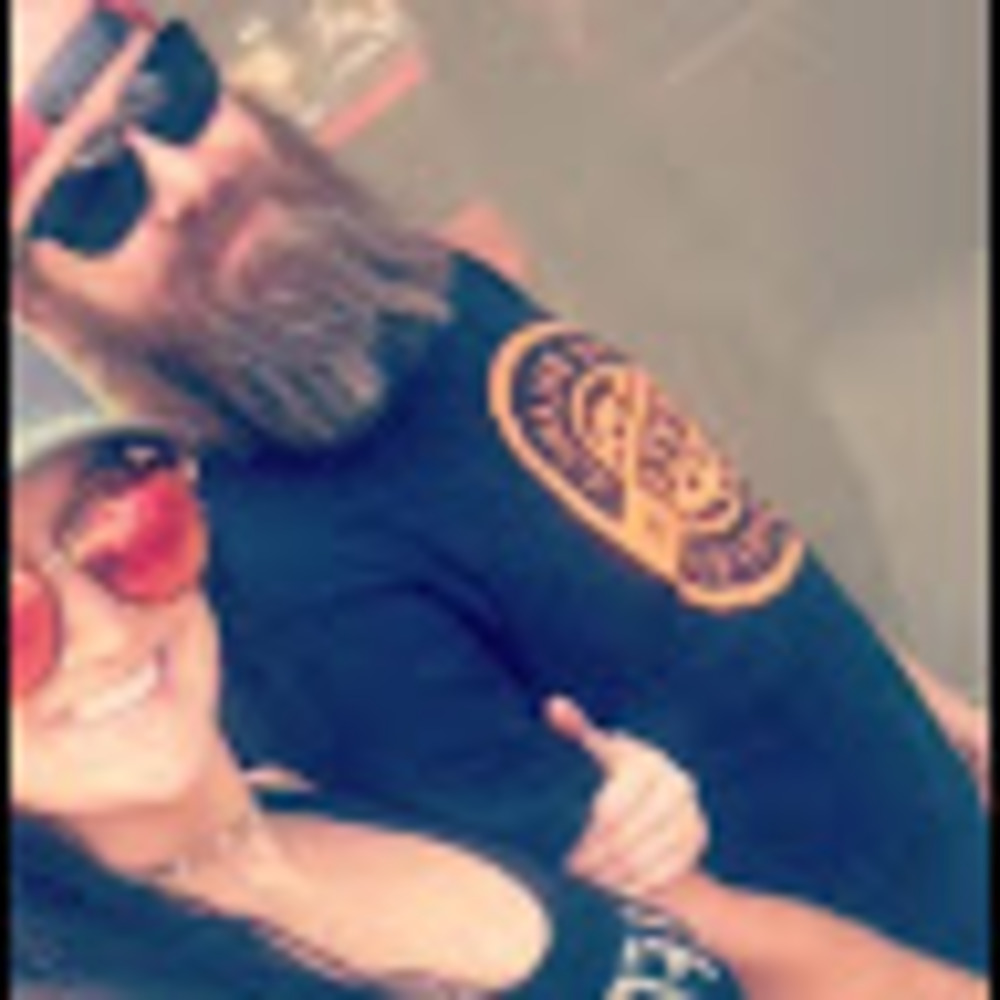 Meet your Posher, Brit